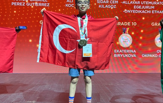 İki Türk Öğrenci STEM Olimpiyatları'nda Şampiyon Oldu
