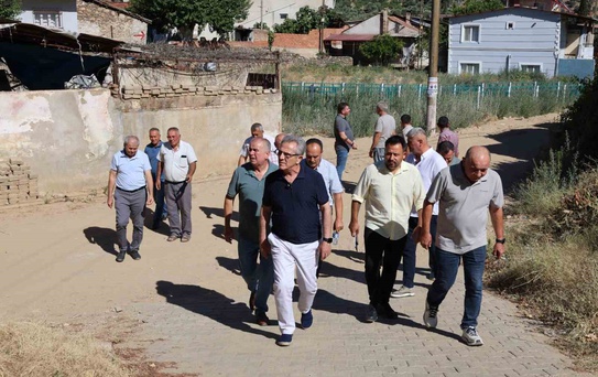 Başkan Tetik, Arslanlı ve Sailer’de vatandaşları dinledi
