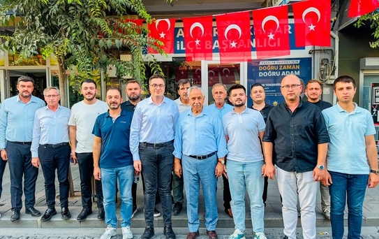 Bülent Arınç Manisa'da Ziyaretlerde Bulundu