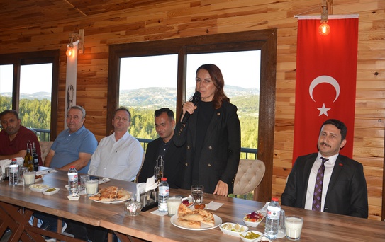 Gülnar'da Protokol Üyeleri İçin Yemek Programı