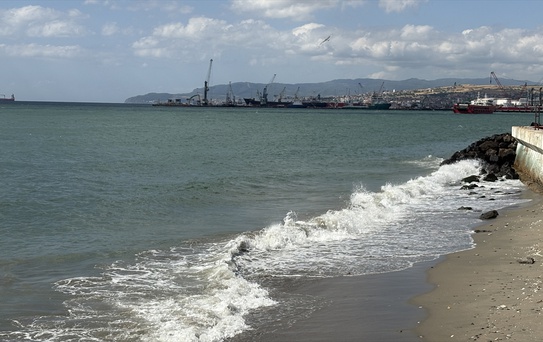 Marmara'da Poyraz Deniz Ulaşımını Aksatıyor