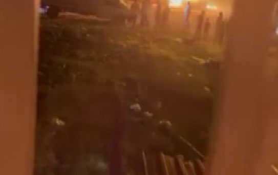 Diyarbakır'da Odunlukta Yangın