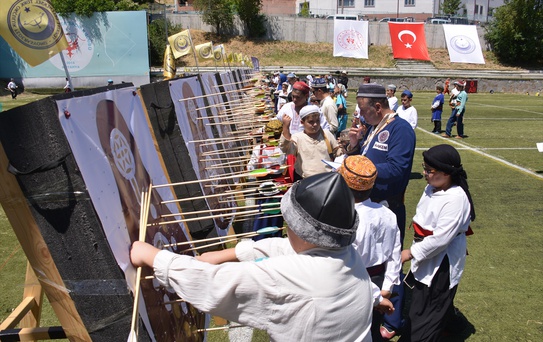 Kütahya'da Geleneksel Okçuluk Şampiyonası