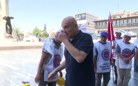 Turhan Çömez'den madenciler için çağrı: 'Bu alın teri soygununa Allah aşkına son verin'