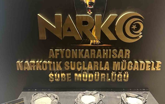 Afyonkarahisar'da 5 kg uyuşturucu hammaddesiyle yakalanan şahıs tutuklandı