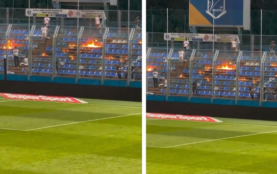 Daha fazla dayanamayıp tribünü ateşe verdiler