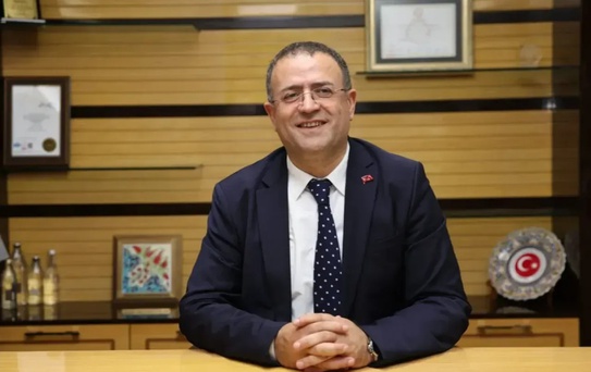 CHP'den 19 İstifa: Sertif Gökçe Yeni Parti'ye Katıldı