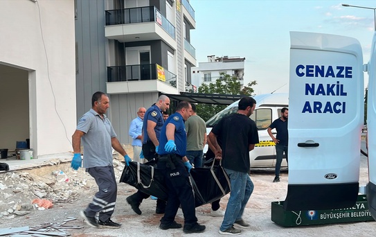 Döşemealtı'nda İnşaatta Ölüm