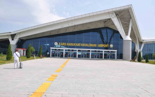 Kars Harakani Havalimanı'nda Artış