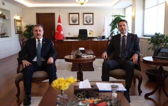 Mustafa Destici, Enerji ve Tabii Kaynaklar Bakanı Bayraktar’ı ziyaret etti