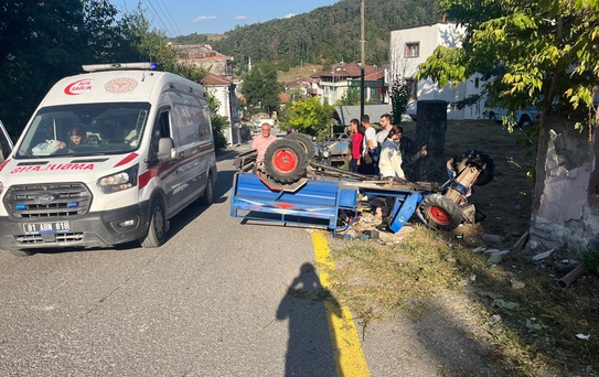 Yığılca'da Patpat Aracı Devrildi: Sürücü Yaralandı