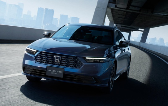 Honda Accord'da Küçük Güncelleme