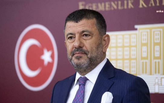 İzmir Büyükşehir Belediyesi soruşturmasında Veli Ağbaba'nın ağabeyi gözaltına alındı