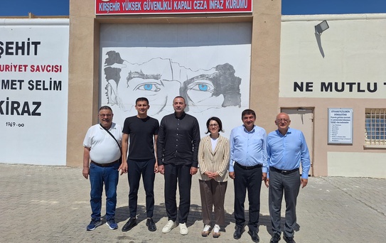 YENİ Partili Çakırözer'den Kırşehir Cezaevi'nde Hüseyin Can Güner'e ziyaret