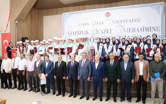 Erzurum’da 54 hafız icazet belgesini aldı