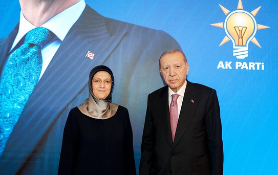MCBÜ Rektörü Kibar, Cumhurbaşkanı Erdoğan'a Vizyonunu Anlattı