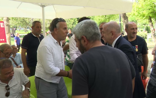 Özdağ'dan Güvenpark'taki Açlık Grevine Destek