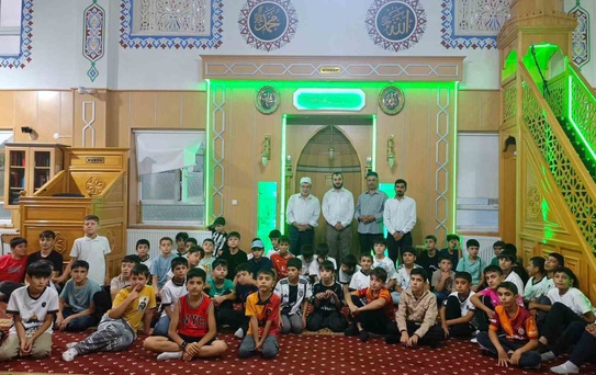 İpekyolu Müftüsü Gençlerle Sabah Namazında Buluştu