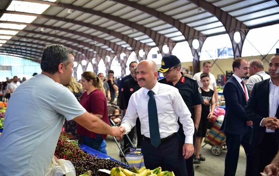 Vali Varol, Çine Halk Pazarını Ziyaret Etti