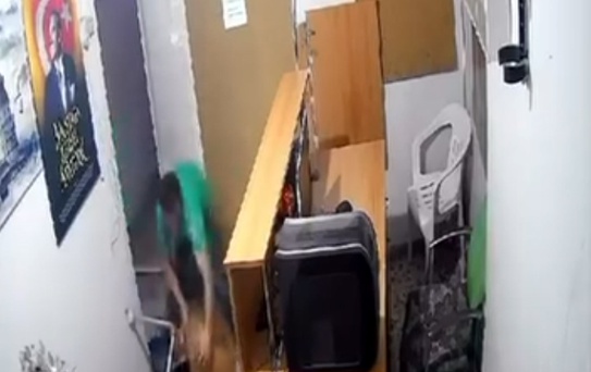 Adana'da Şiddet Gören Kadına Uzaklaştırma