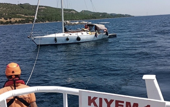 Çanakkale'de Tekne Kurtarıldı