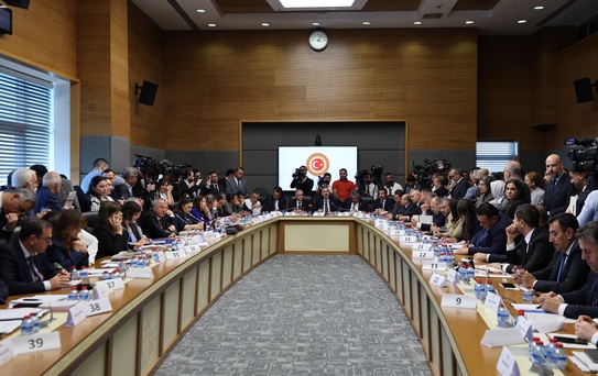 Yeni Terör Yasası Komisyona Kabul Edildi