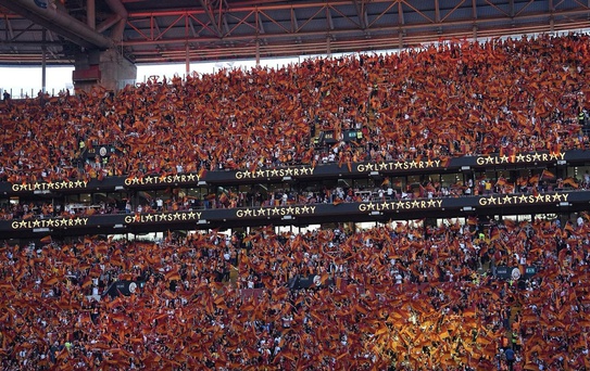 İş imzaya kaldı! Galatasaray milli futbolcuyu transfer ediyor