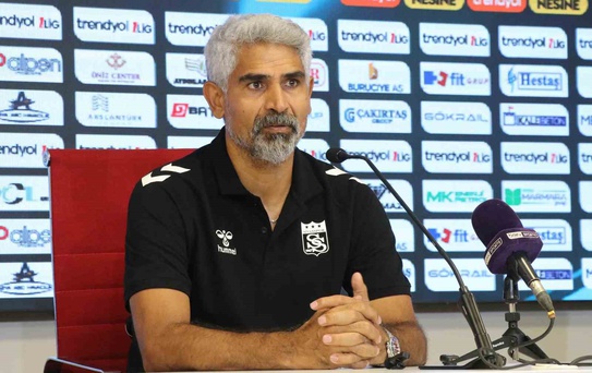 Sivasspor Teknik Direktörü İyimser