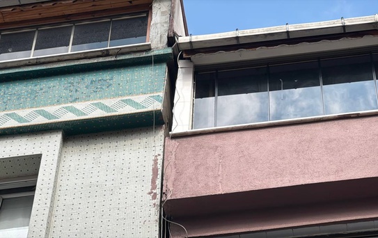 Sultangazi'de İnşaatın Yanında Binalar Tahliye Edildi