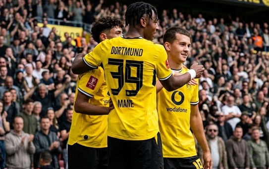 5 gollü muhteşem maçta yeni sezonun ilk kupası Borussia Dortmund'un