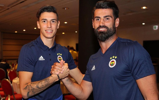 Fenerbahçe'de rota eski aşk: Berke Özer