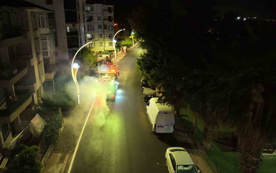 Karamürsel’deki 1,2 kilometrelik caddede üstyapı çalışmaları tamamlandı