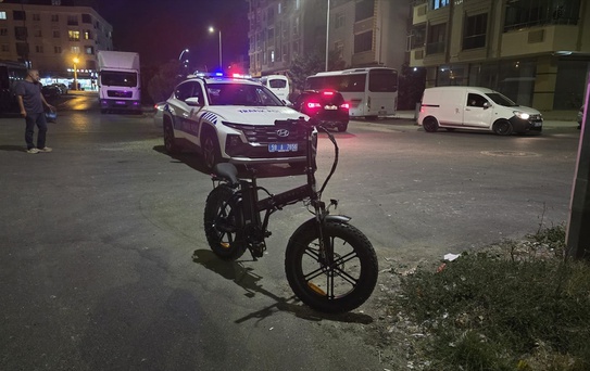 Tekirdağ'da Otomobil Bisiklete Çarptı