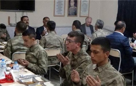 9 Yıl Sonra Aynı Duayla Kesişen Yol: Validen Askerine Vefa