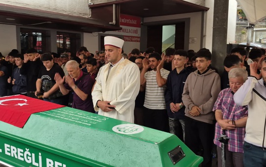 18 Yaşındaki Sürücü Kaza Sonucu Hayatını Kaybetti