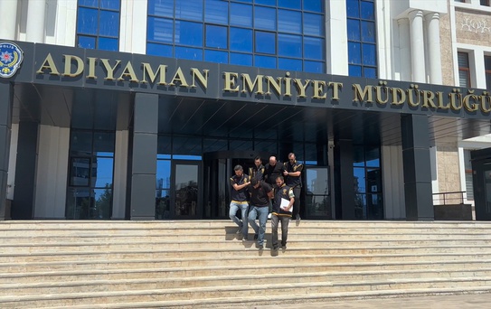 Minibüs Sürücüsüne Darbeden 2 Tutuklama