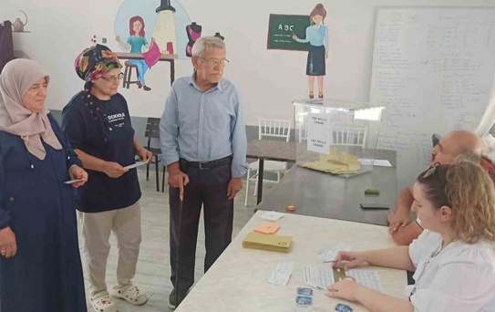 Devrek’te köy statüsündeki yerleşim birimi mahalle olmak için referanduma gitti