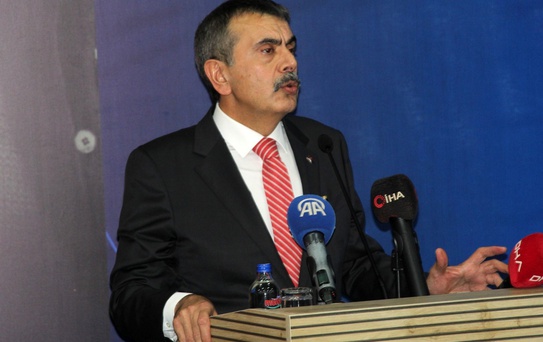 Bakan Tekin Şırnak'ta Eğitim Toplantısına Katıldı