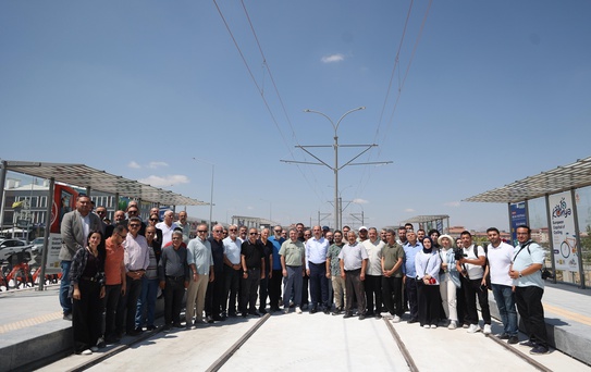 BAŞKAN ALTAY BASIN MENSUPLARIYLA BİRLİKTE RAYLI SİSTEM PROJELERİNİ İNCELEDİ