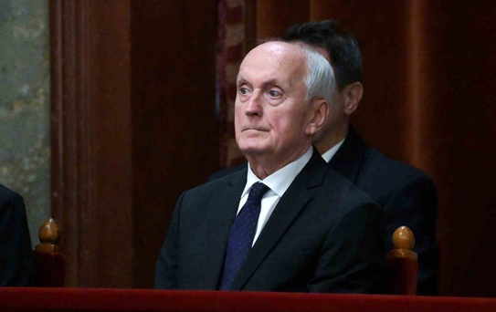 Orban'ın tasfiye ettiği isim geri döndü: Macaristan'da yeni Cumhurbaşkanı Andras Baka oldu