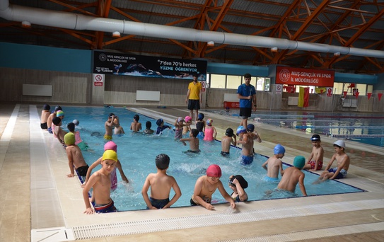 Muş'ta Yüzme Kursları İle Güvenli Tatil