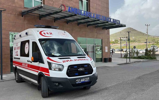 Niğde'de Trafik Kazası: 1 Ölü, 3 Yaralı