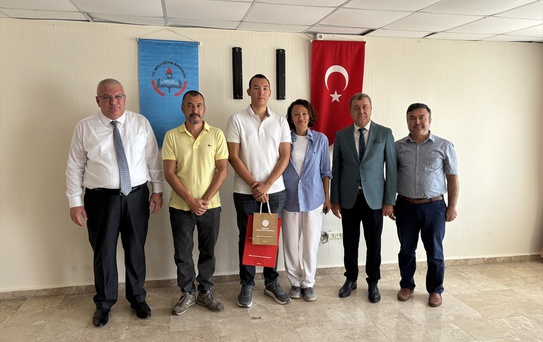 Kumluca'da Öğrencilere Başarı Ödülleri