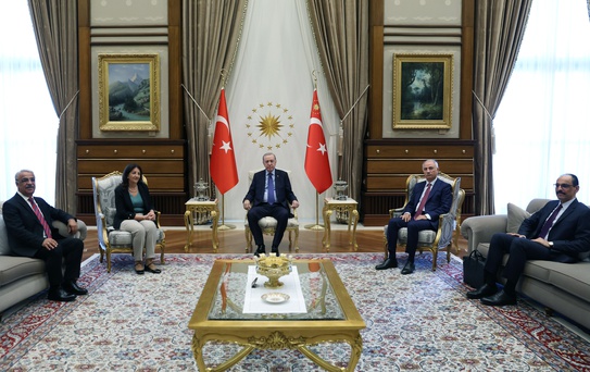 Erdoğan, DEM Parti İmralı Heyeti'ni Kabul Etti