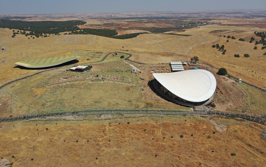 Göbeklitepe'de yeni kazılarda dörtgen planlı yapılar bulundu