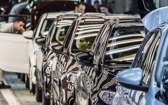 Otomotiv Pazarındaki Daralma Devam Ediyor