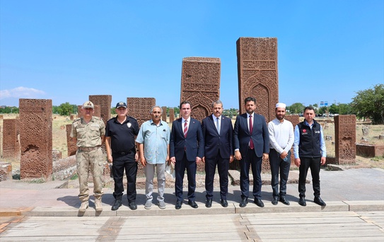 Malazgirt Zaferi 955. Yıl Hazırlıkları Ahlat'ta İncelendi