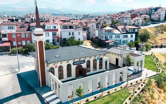 Hayrat Cami Açıldı