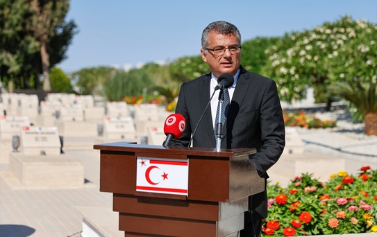 KKTC'de, Taşkent katliamında şehit olan Kıbrıslı Türkler için anma töreni düzenlendi