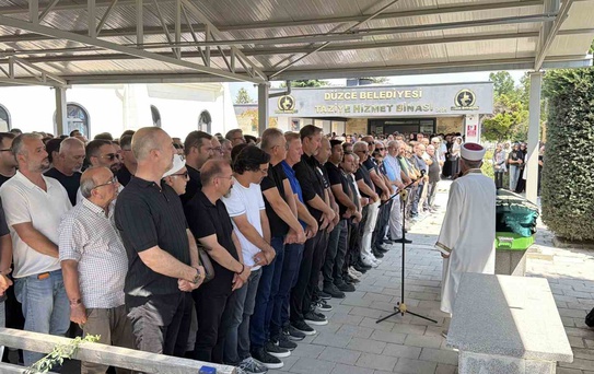 Viyadükte ölü bulunan uzman doktor Erkut Karaca son yolculuğuna uğurlandı